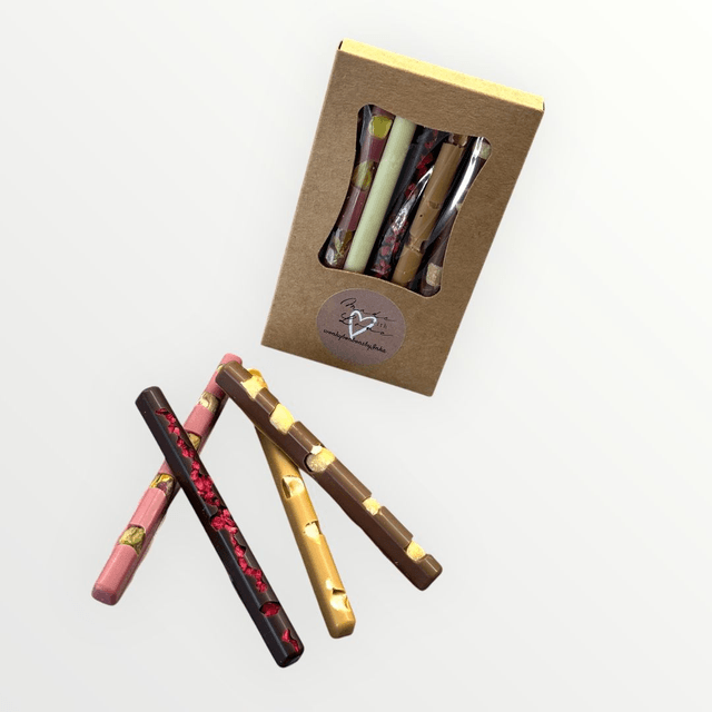 Chocolate sticks with nuts   95gr